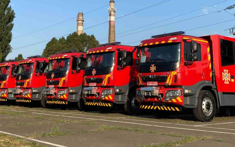 Корейські автомобілі Daewoo зайняли місце білоруських МАЗів у категорії пожежно-рятувальних засобів - Auto24.