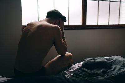 Сексуальные ошибки, убивающие страсть: Чего нельзя делать мужчине в постели с женщиной