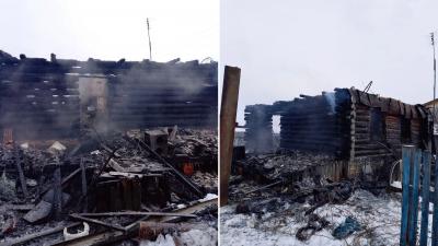 Три человека погибли при пожаре в Челябинской области © VK / "Агентство чрезвычайных новостей Челябинск"